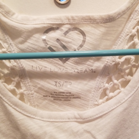 Tank - Picture 2 of 3